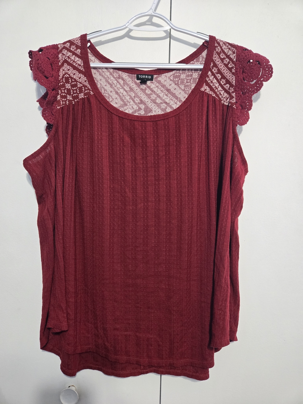 Torrid Floral Lace Crochet Sleeve Top Burgundy Plus Size 3 Boho